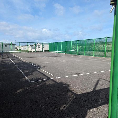 3 Bedroom Caravan, Sleeps 8 Lyons Lido Beach Prestatyn Esterno foto